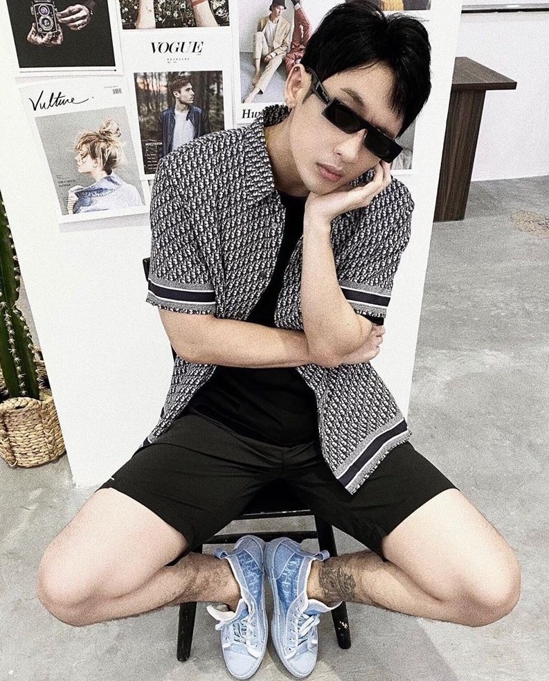 Soobin Hoang Son khoe hinh xam anh 7