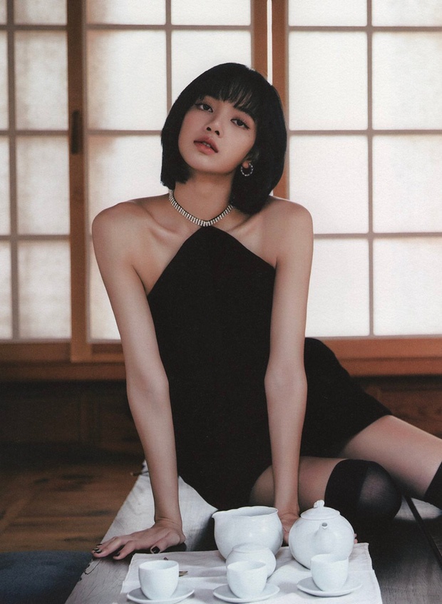 Suboi mặc đồ giống Lisa  ảnh 2 Suboi mac do giong Lisa anh 2