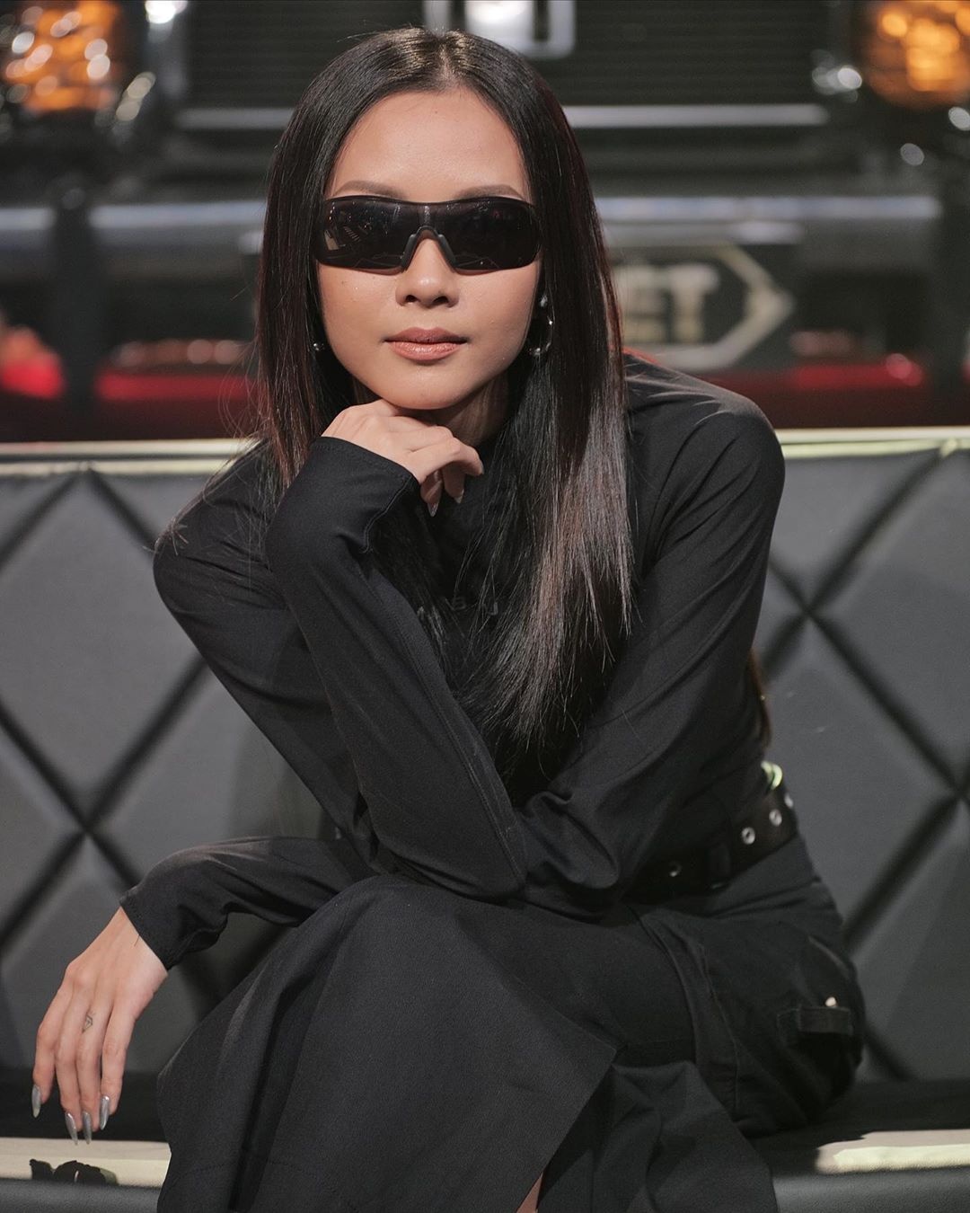 Phong cach thoi trang Suboi anh 1