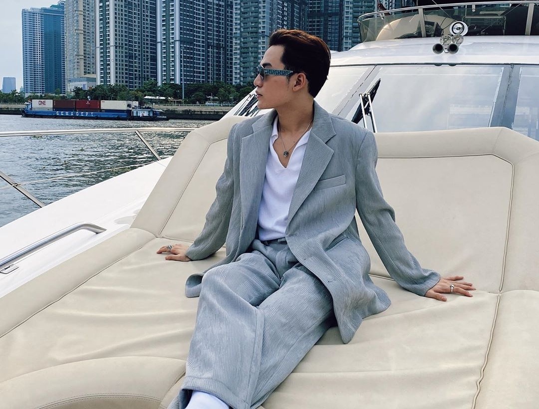 Binz mac do don gian anh 8