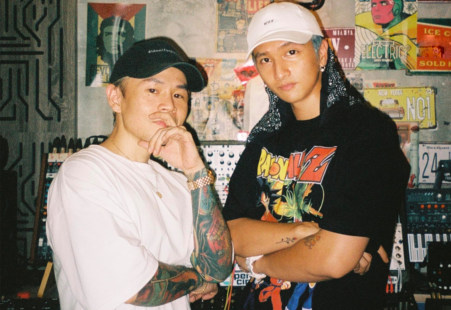 Binz va nhieu sao nam thich mac do don sac hinh anh