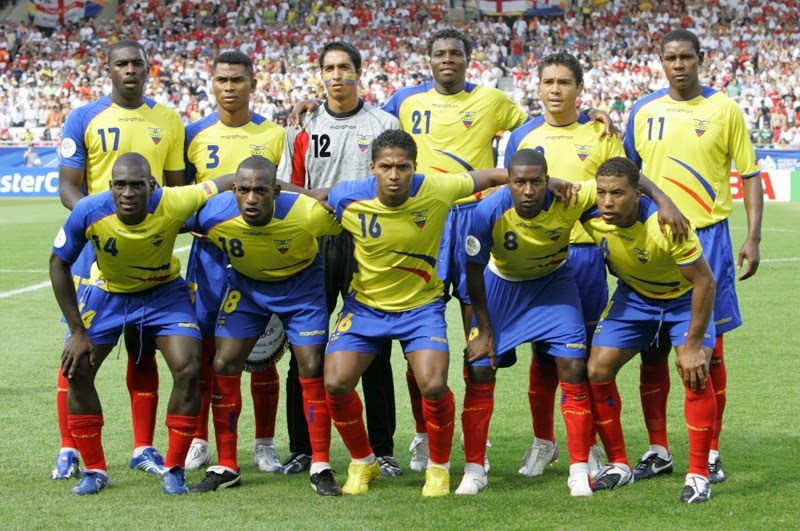 Ao dau the thao anh 9