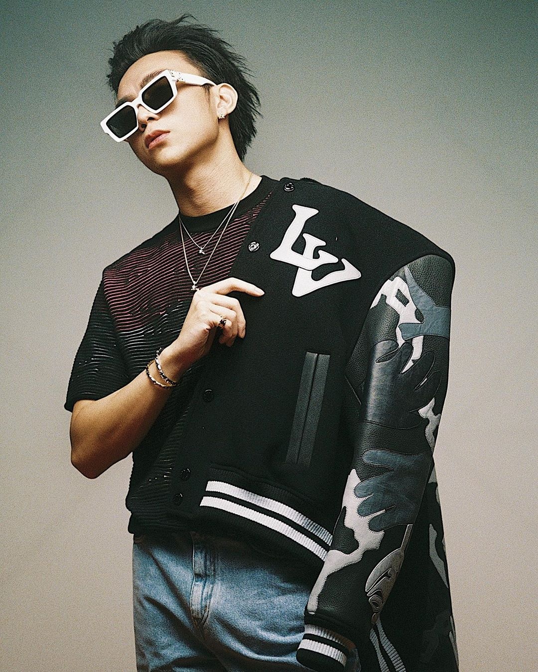 Sao nam Viet chuong do den anh 1