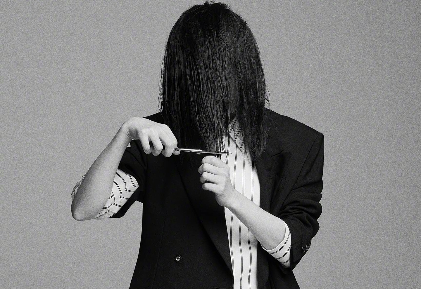 Nghe Ni cat toc de ru bo hinh tuong nhe nhang hinh anh