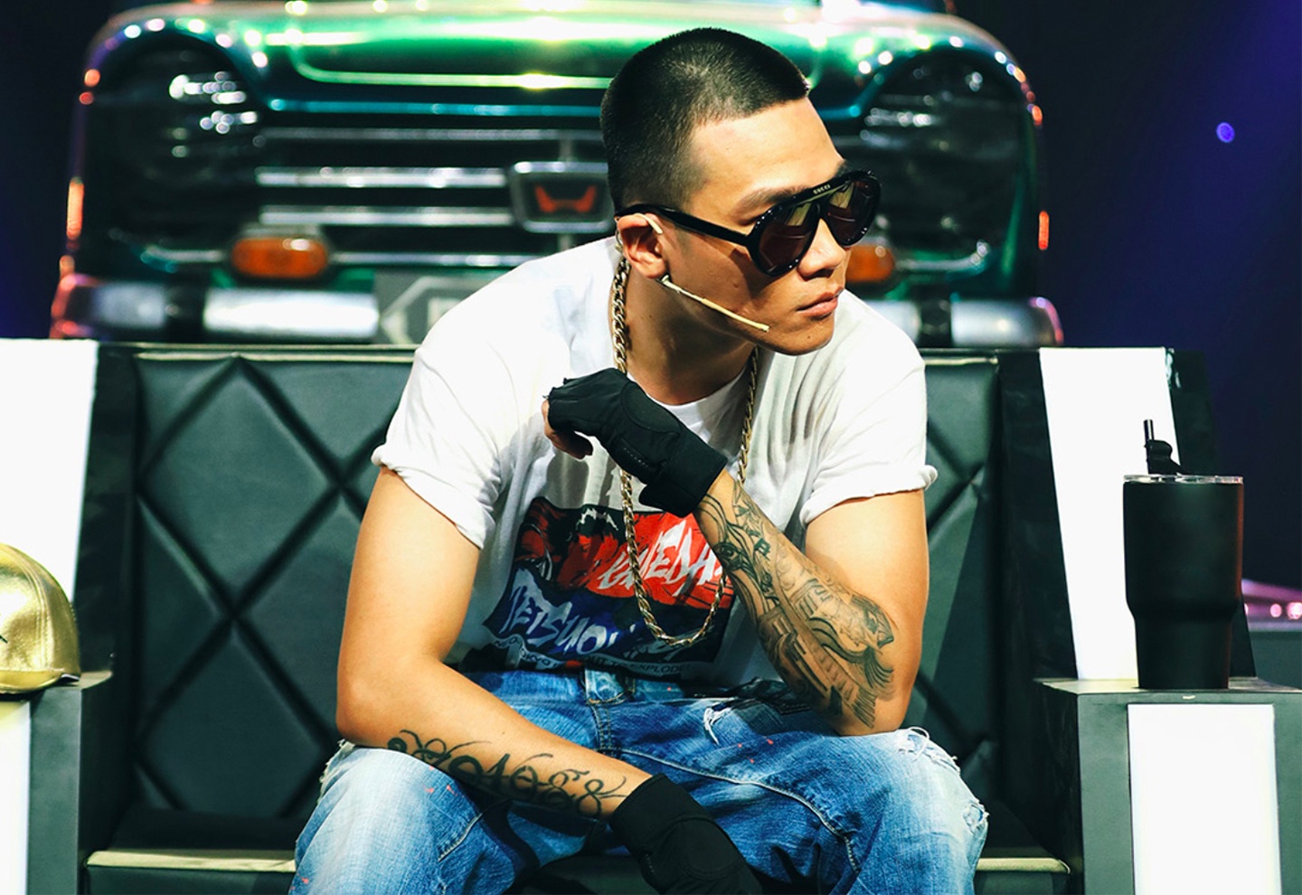 'Wowy co phong cach dung chat hip hop nhat trong Rap Viet' hinh anh