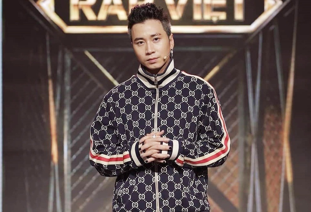 Karik va nhieu sao nam thich mac hang hieu dat do hinh anh