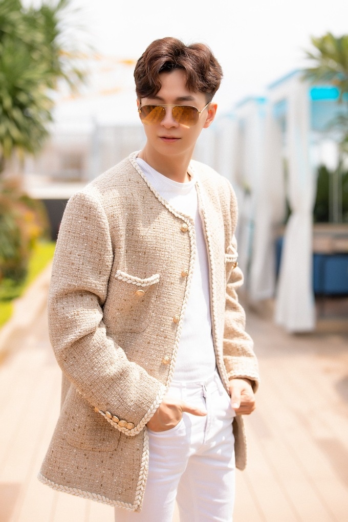 Sao nam Việt chuộng áo khoác tweed ảnh 4 Sao nam Viet chuong ao khoac tweed anh 4