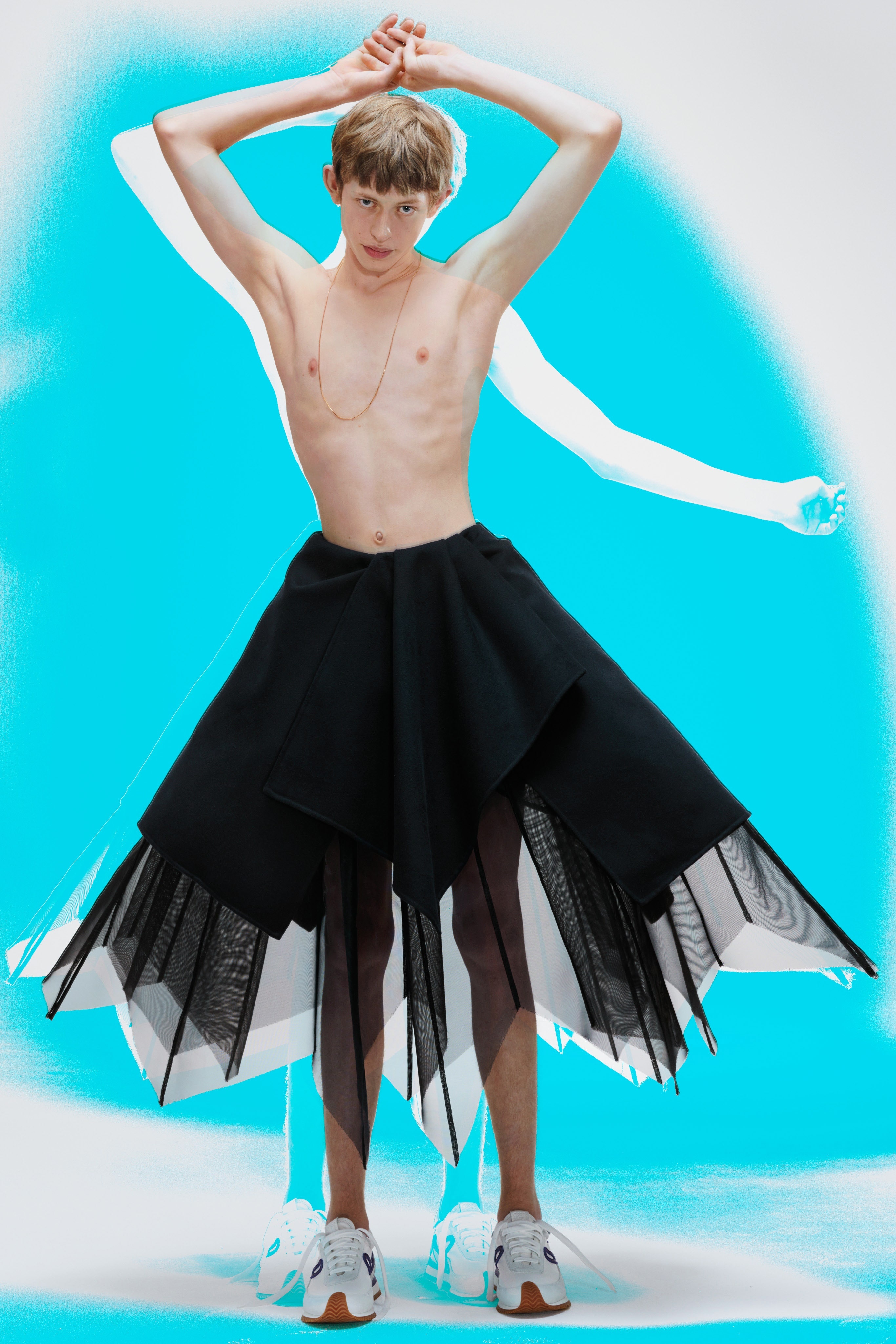 Nam gioi mac vay anh 4