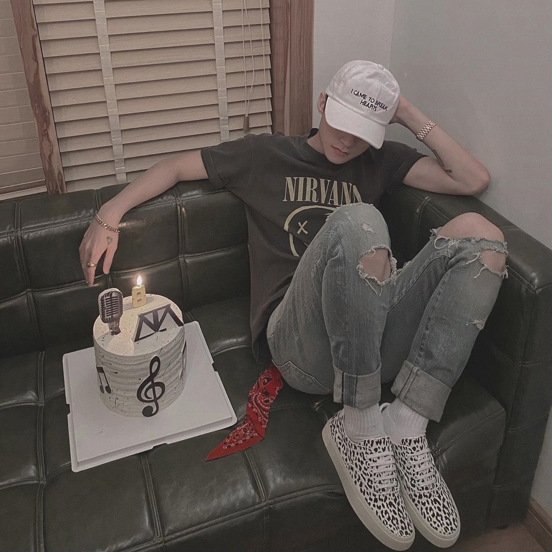 Son Tung chuong do hoa tiet anh 2