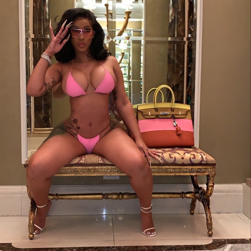 Cardi B mặc bikini ảnh 2 Cardi B mac bikini anh 2