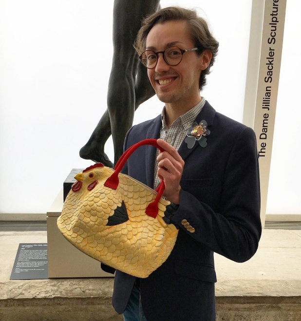 Túi xách con gà gây sốt ảnh 3 Tui xach con ga gay sot anh 3