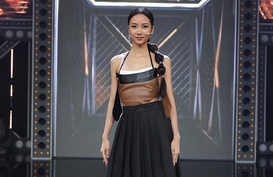 Boc gia do cua 4 huan luyen vien Rap Viet o vong But pha hinh anh