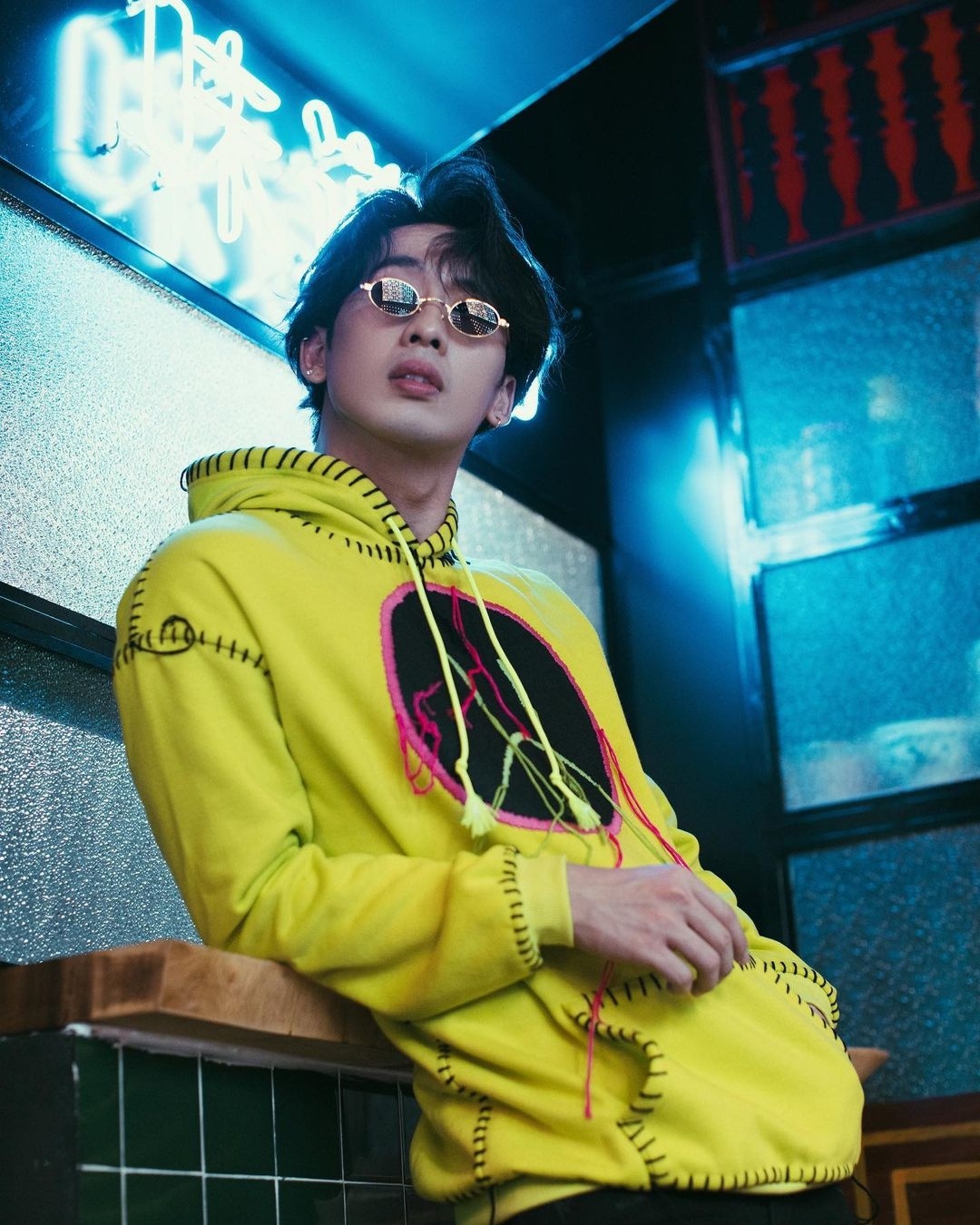 Ngo Kien Huy mac do noi anh 3