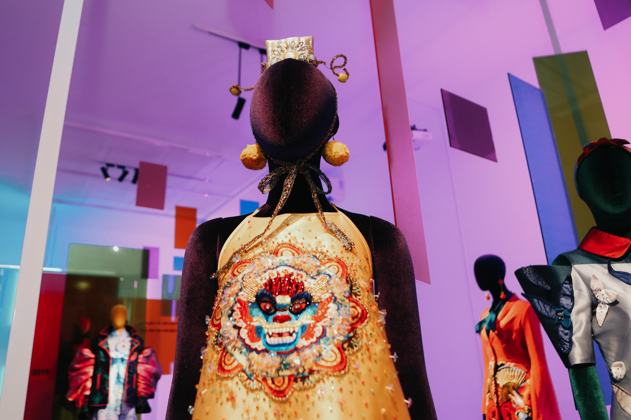 Thuy Nguyen lam ao dai anh 7