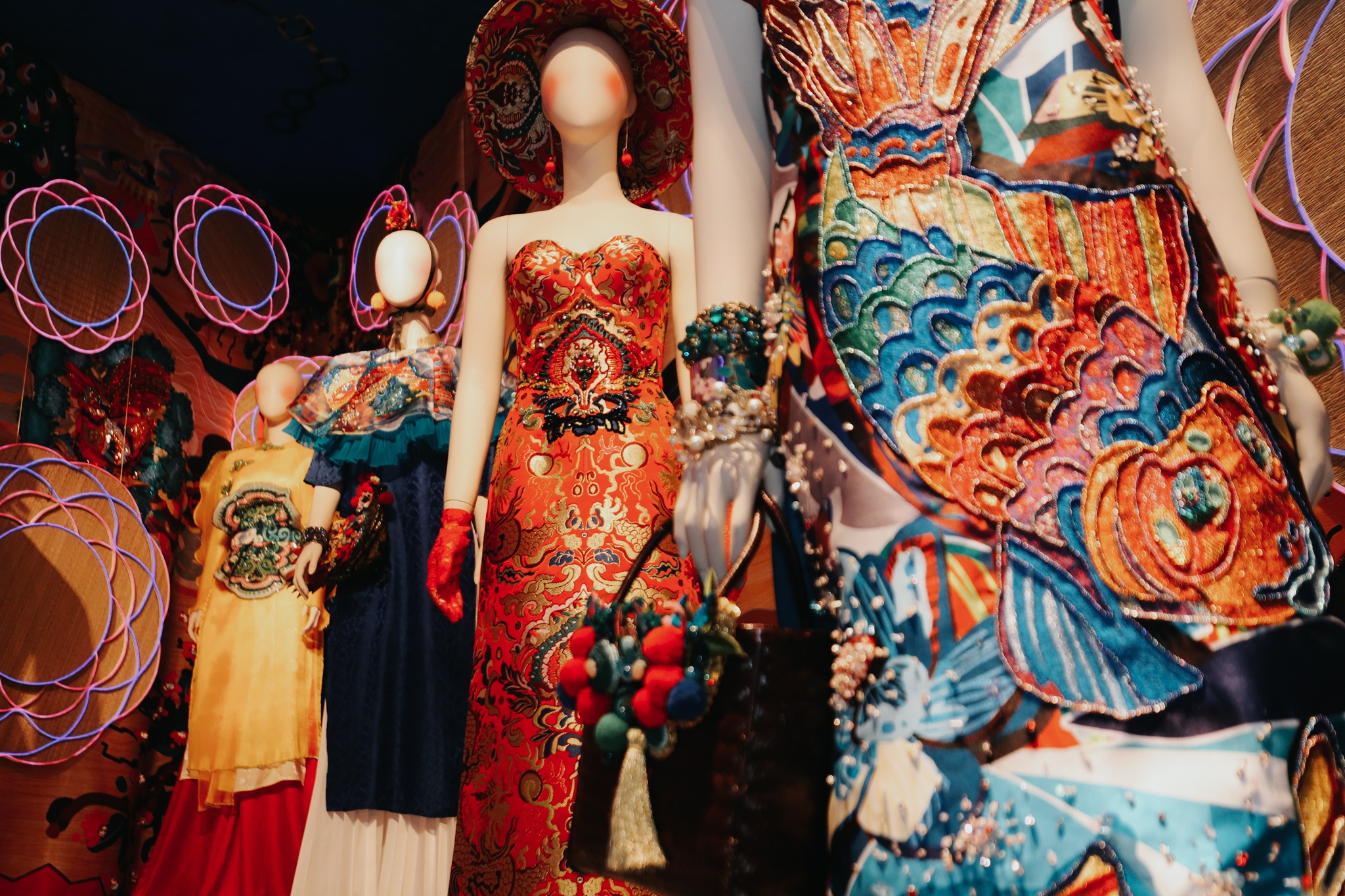 Thuy Nguyen lam ao dai anh 6