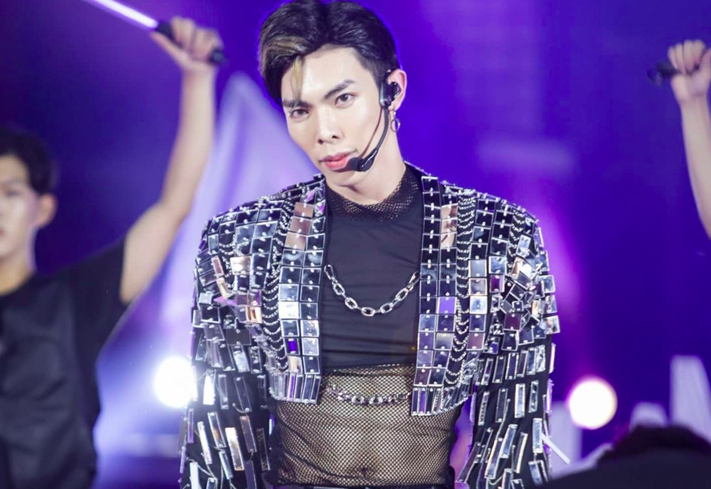 Erik va nhieu sao nam bi che mac do nu tinh hinh anh