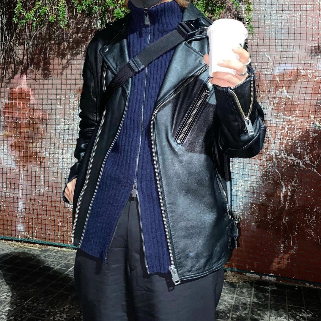 Giới trẻ xếp hàng ảnh 5 Gioi tre xep hang anh 5