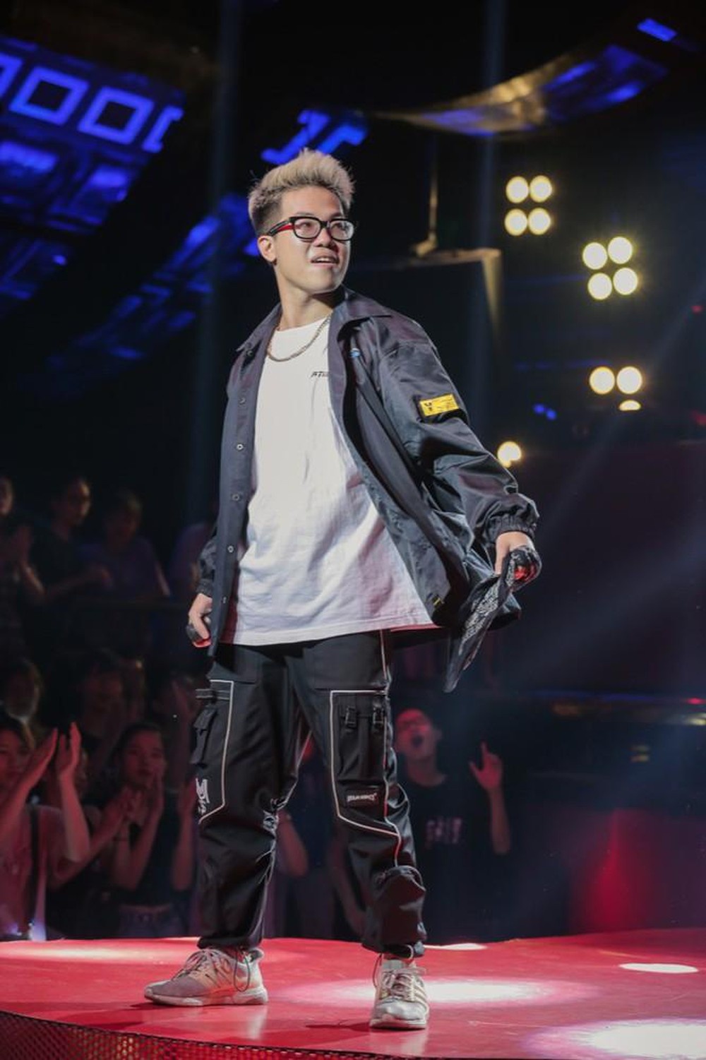 RichChoi chuong mac do noi anh 4