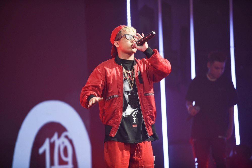 RichChoi chuong mac do noi anh 5