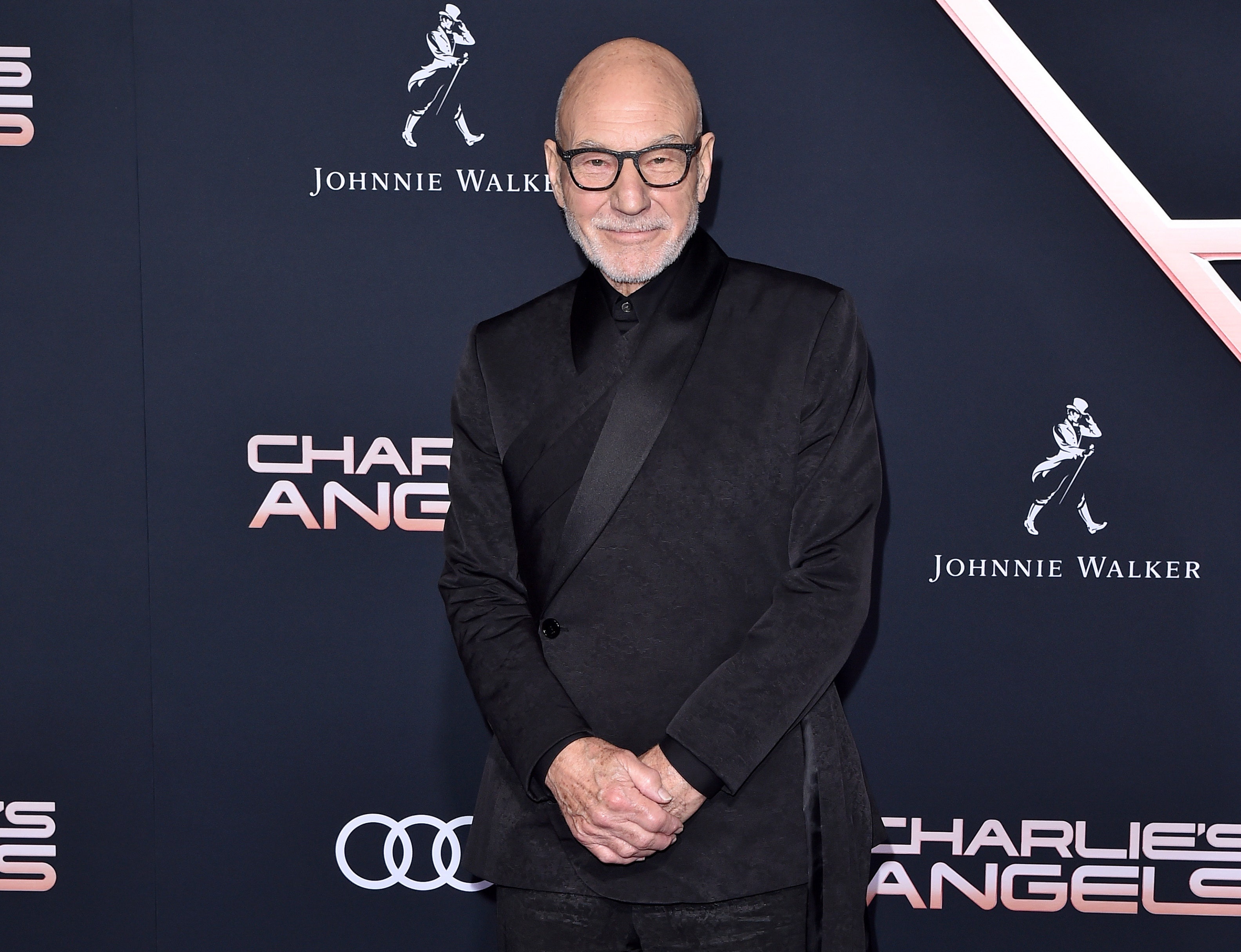 Karik dien suit Dior anh 5