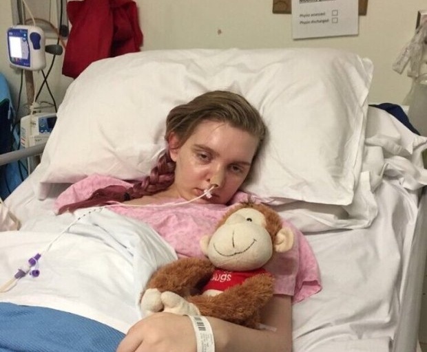 Co gai mac chung tam than anh 2