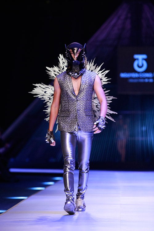 Cong Tri mo man AVIFW 2020 anh 5