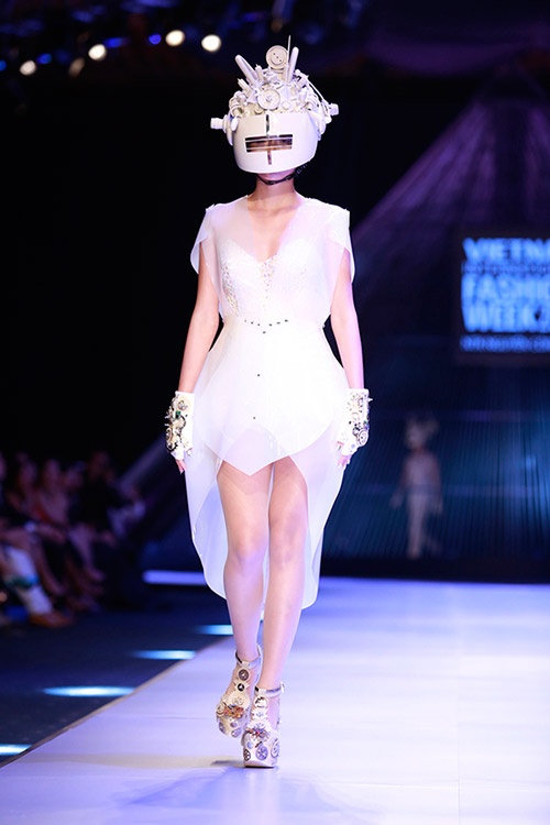 Cong Tri mo man AVIFW 2020 anh 6