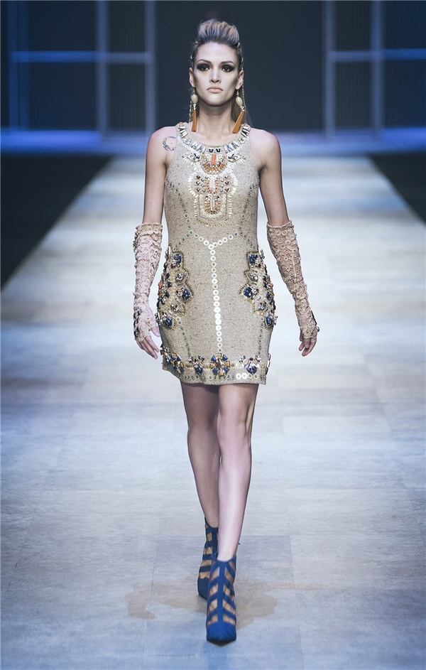 Cong Tri mo man AVIFW 2020 anh 16