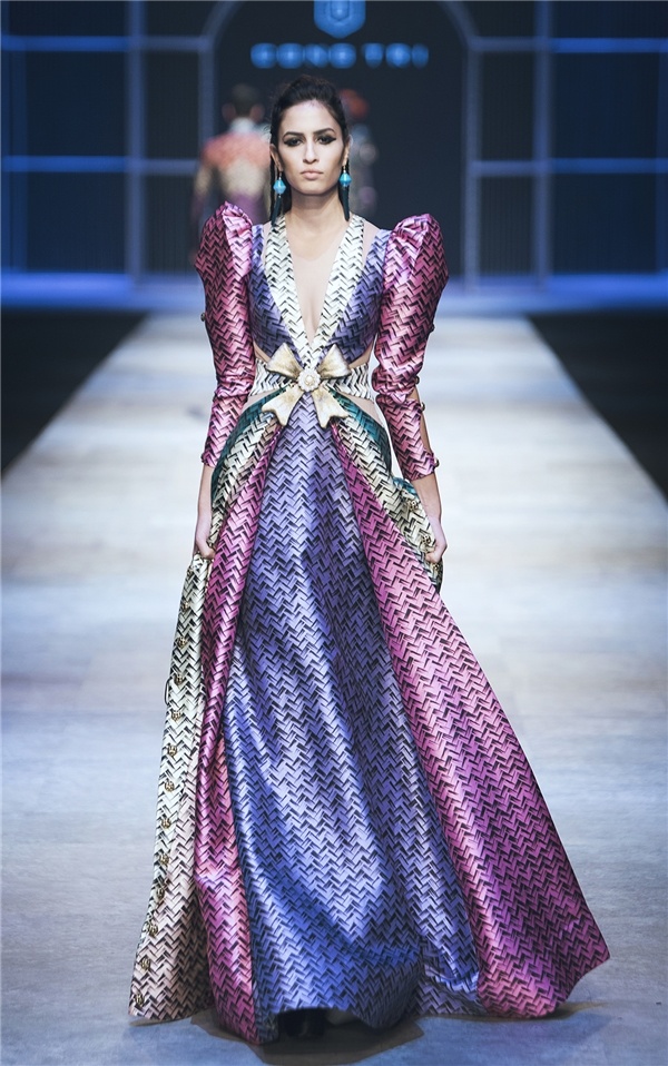 Cong Tri mo man AVIFW 2020 anh 17