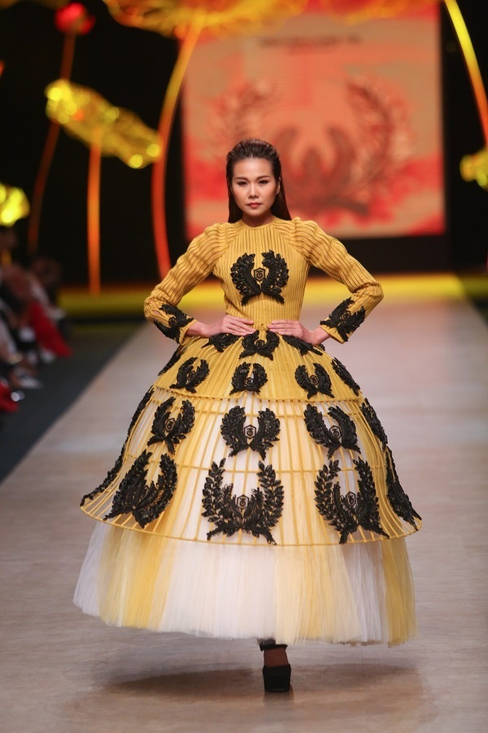 Cong Tri mo man AVIFW 2020 anh 15