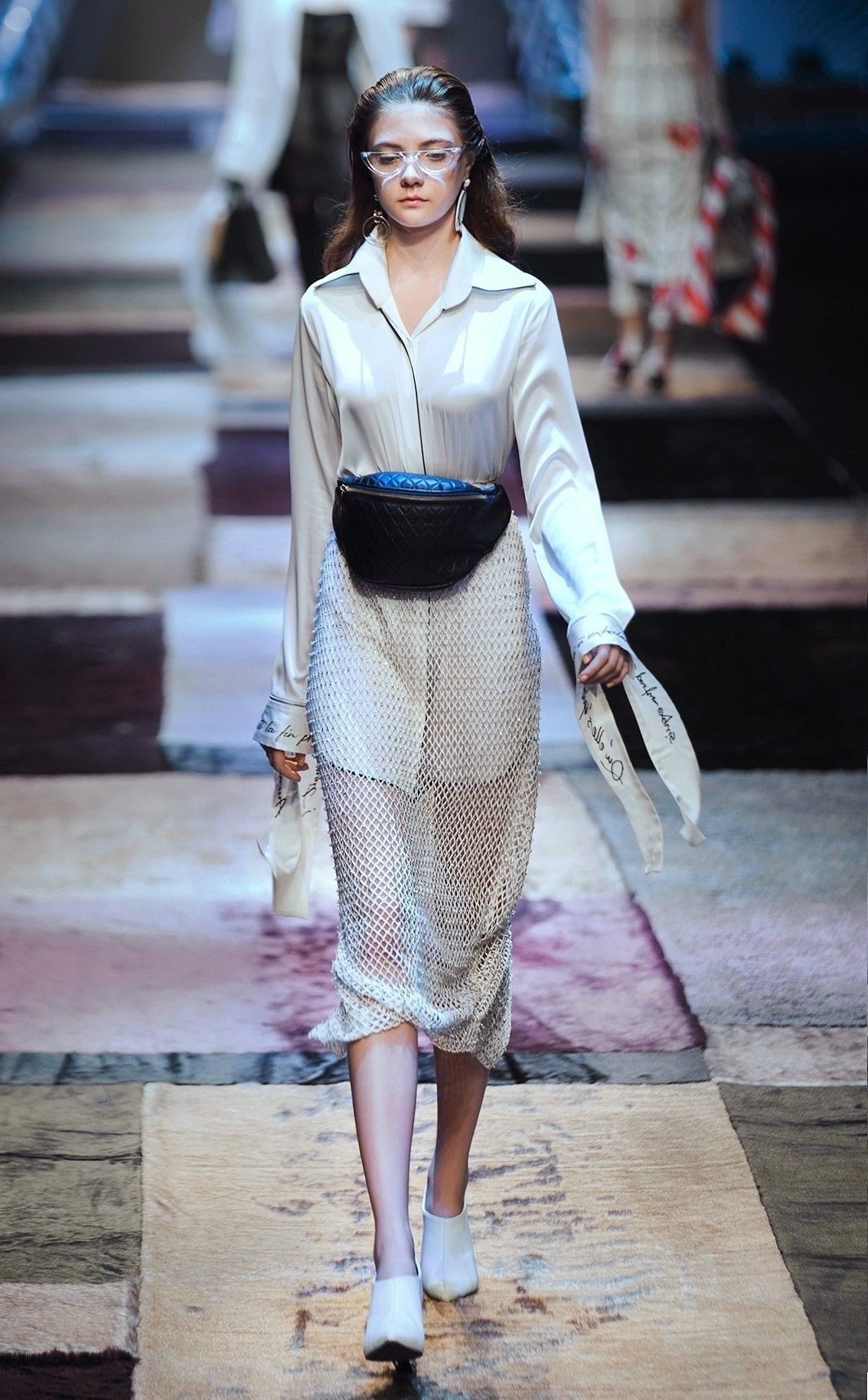 Cong Tri mo man AVIFW 2020 anh 24