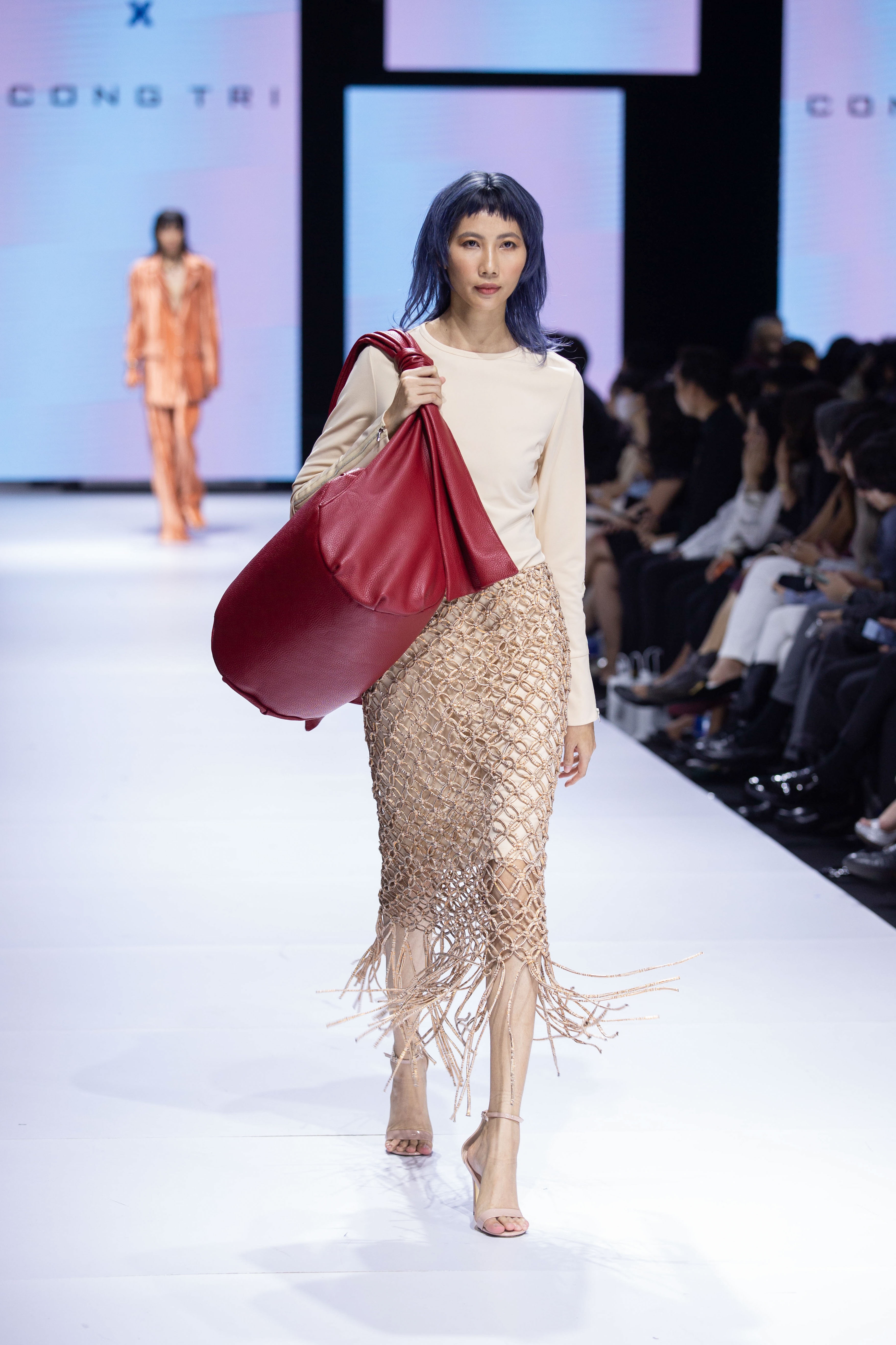 show Cong Tri anh 20