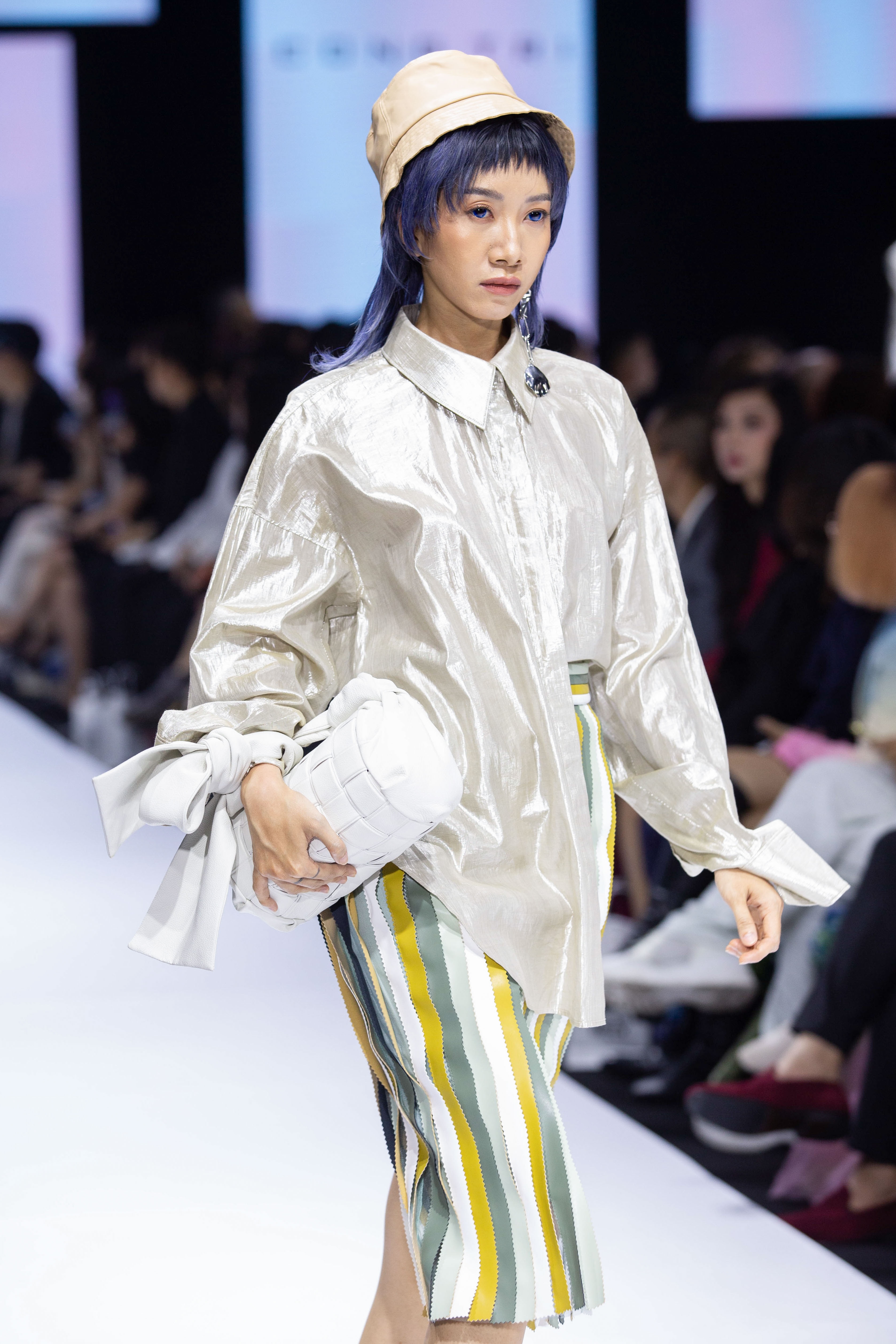 show Cong Tri anh 11