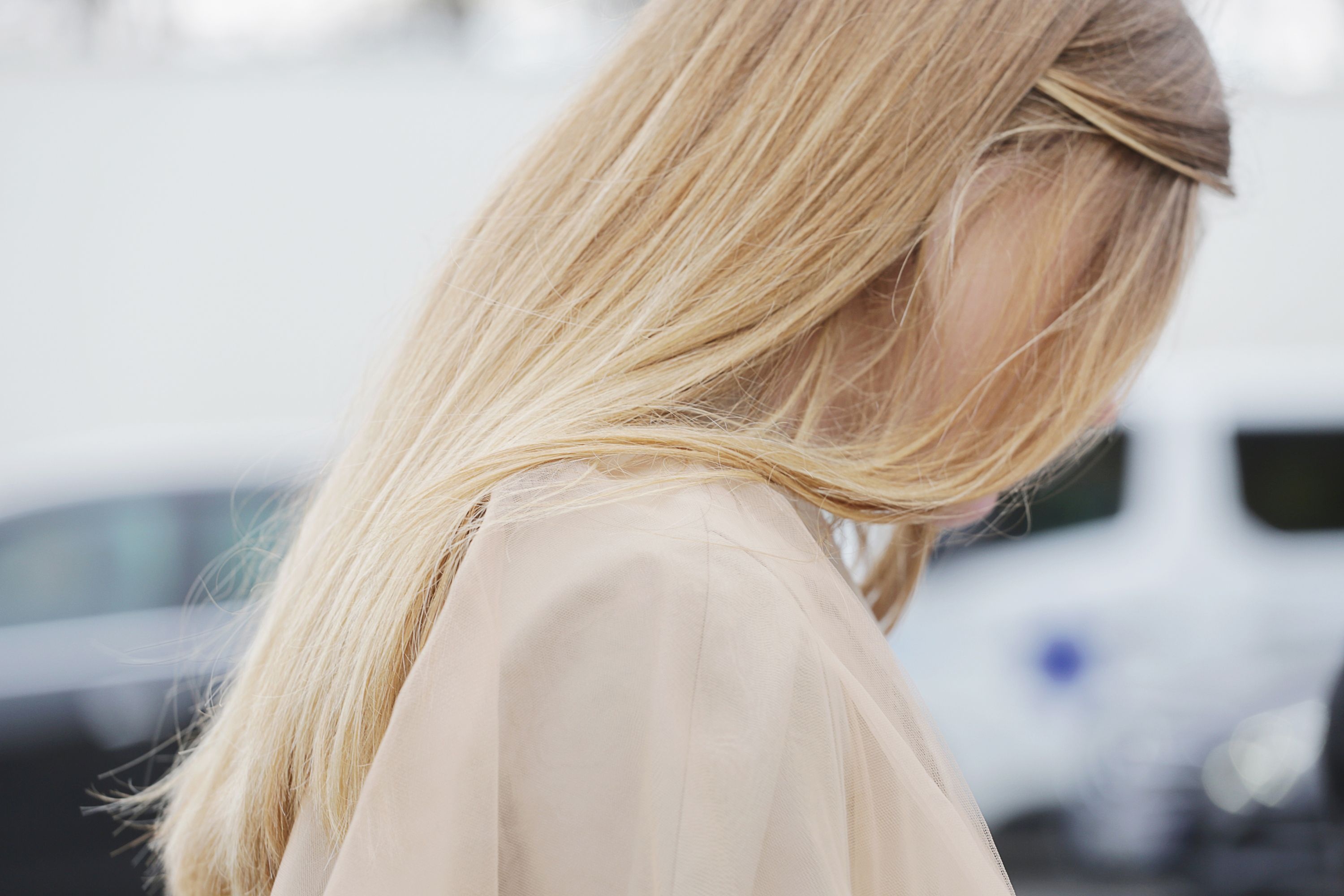 Mau sac nam 2021 anh 4