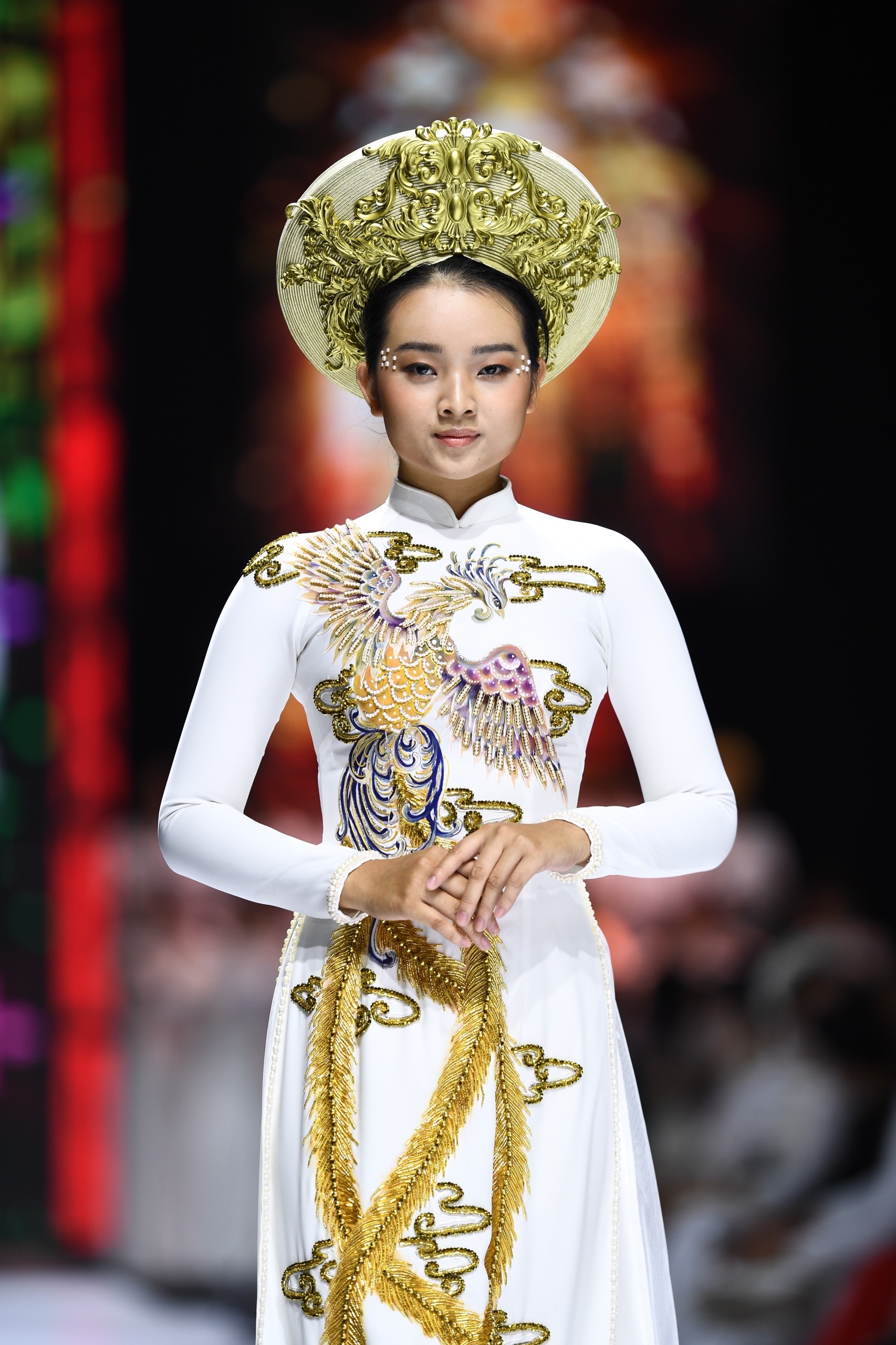 NTK Minh Chau anh 17