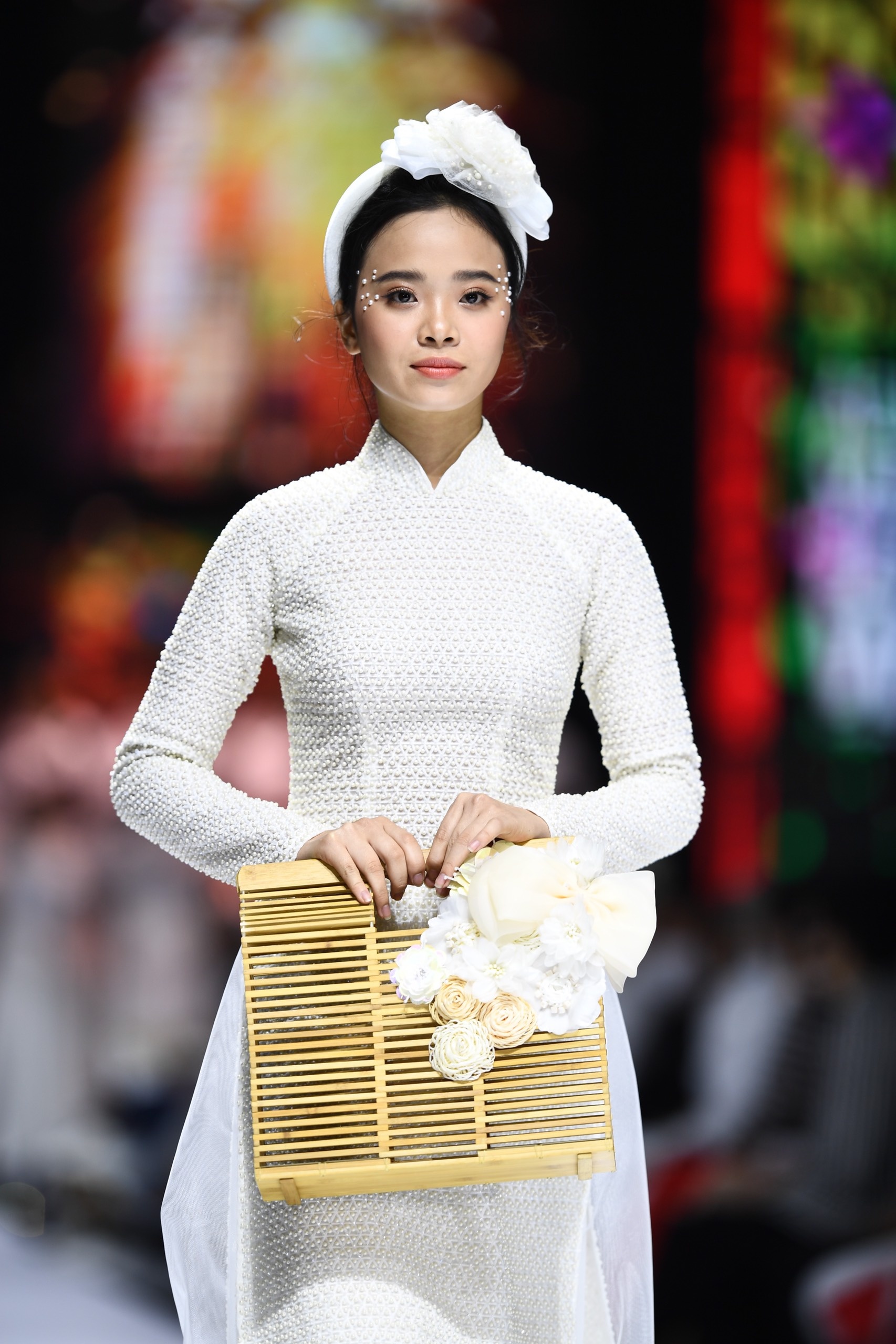 NTK Minh Chau anh 20