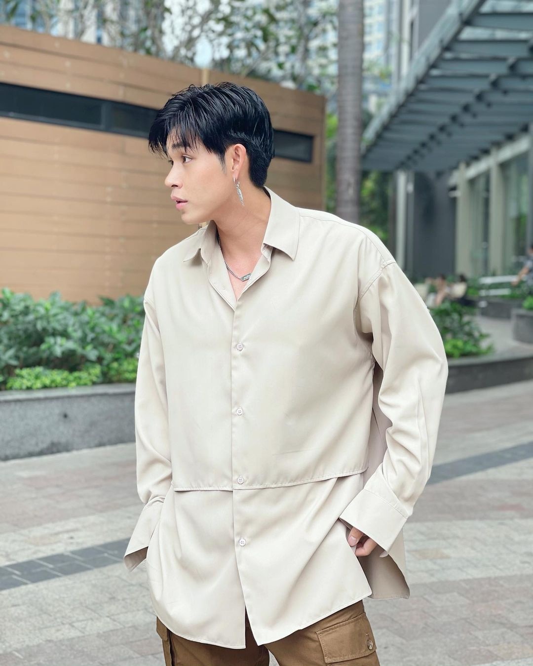 Tran Thanh mac do giong Hari Won anh 6