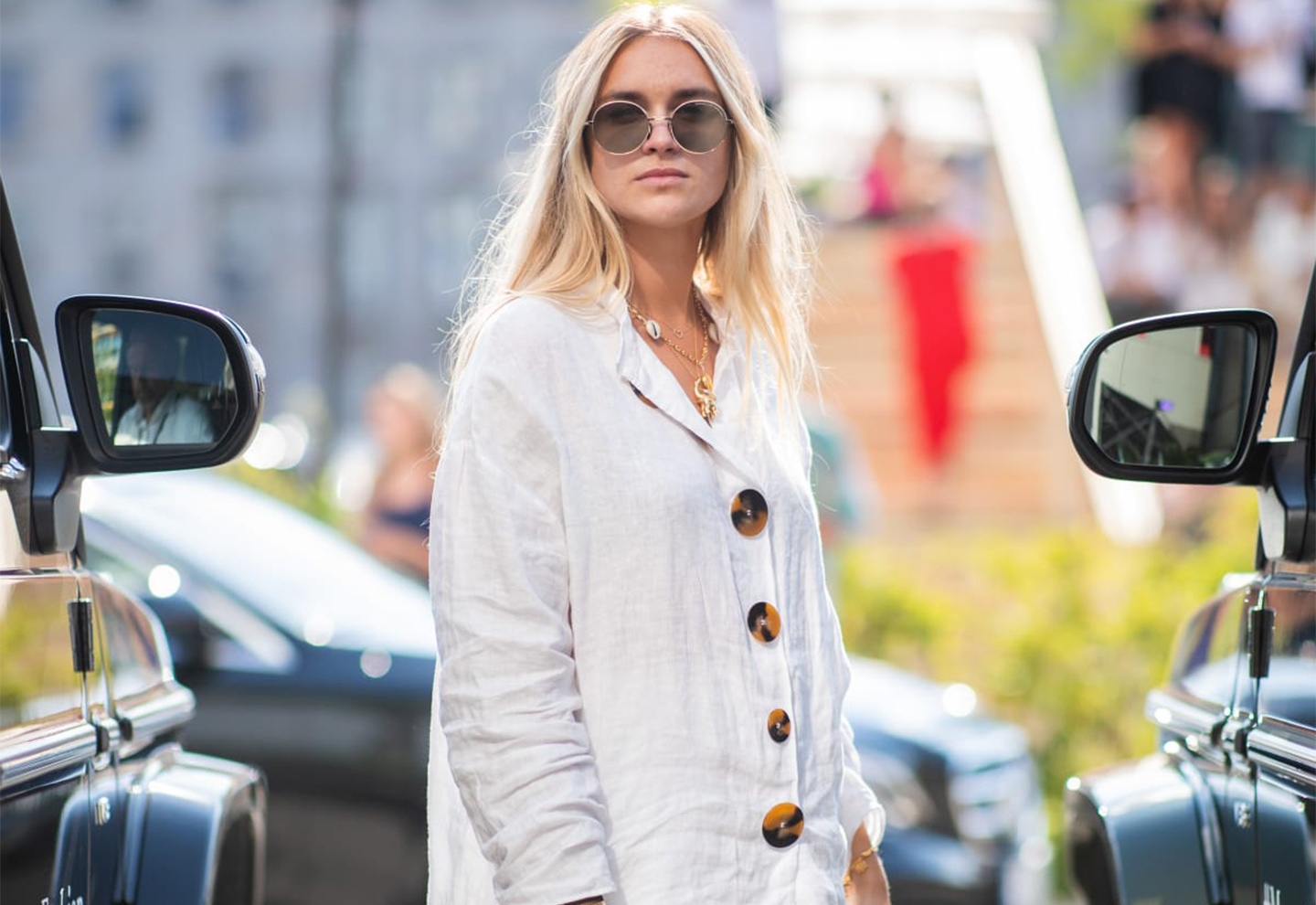 Vi sao vai linen luon duoc ua chuong trong mua he? hinh anh