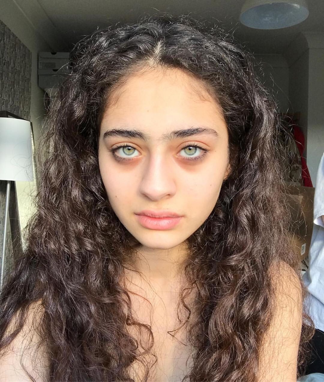 Trang diem quang tham mat anh 2