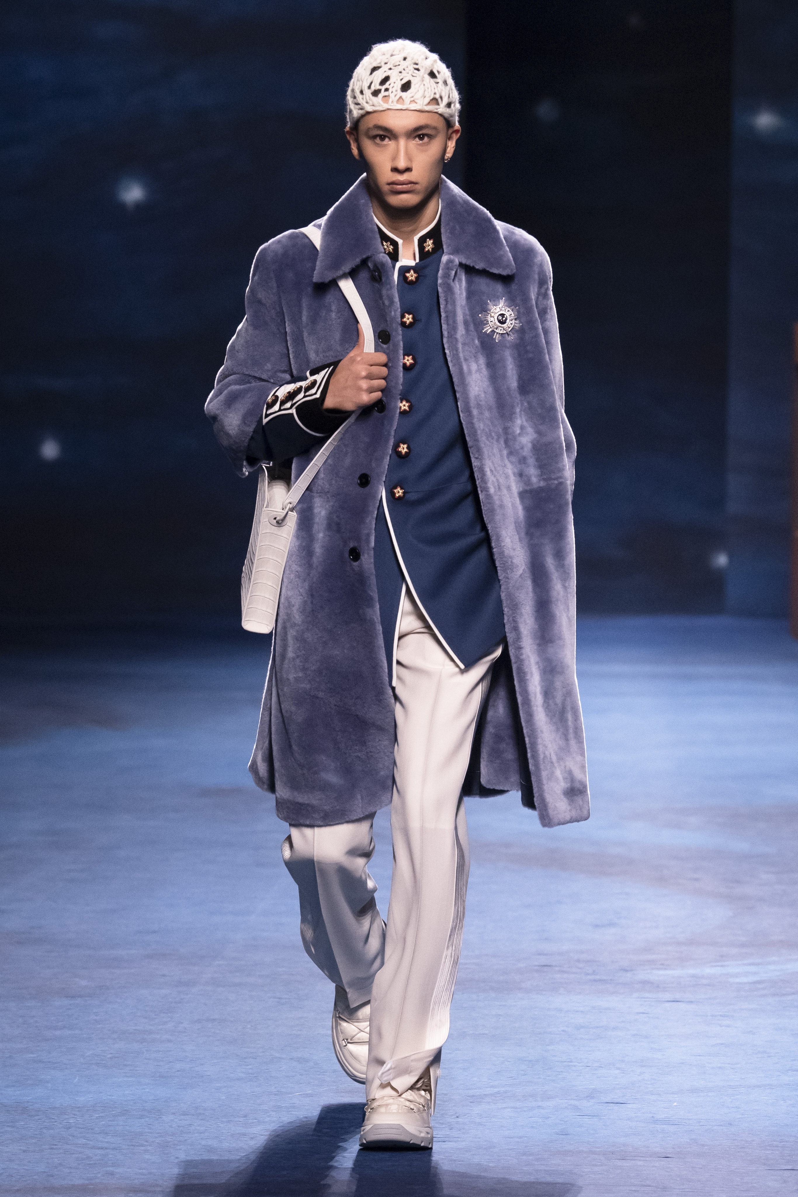 Thiet ke cua Balenciaga anh 34