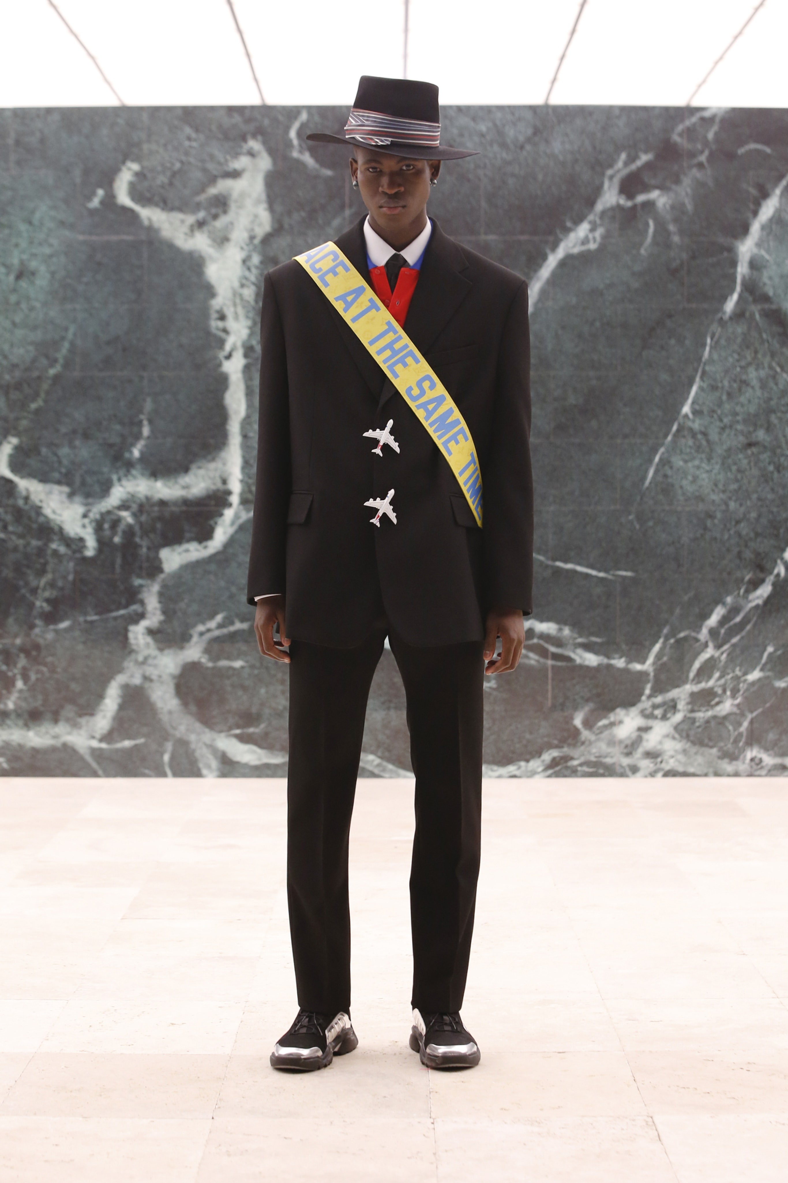 Thiet ke cua Balenciaga anh 7