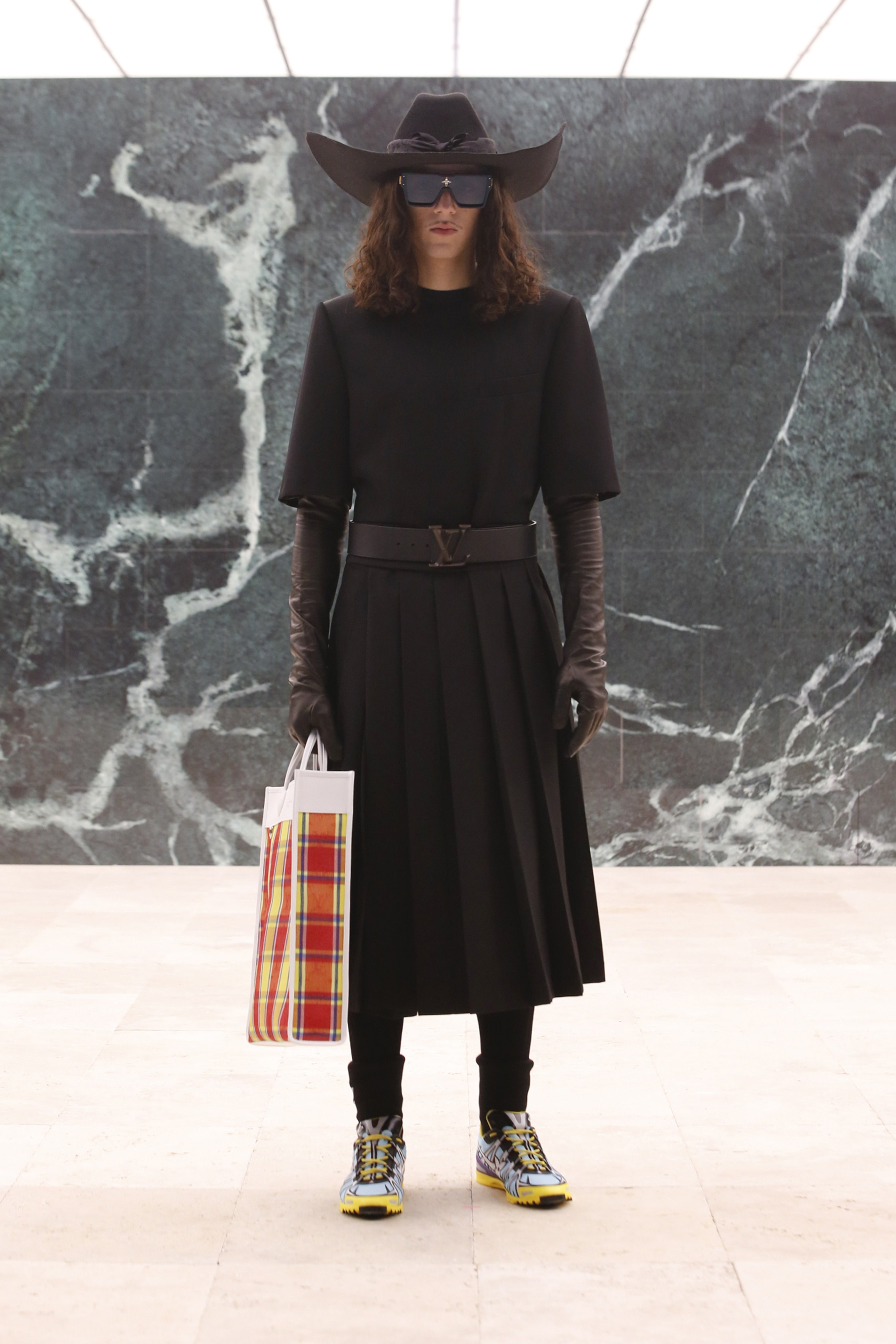 Thiet ke cua Balenciaga anh 8