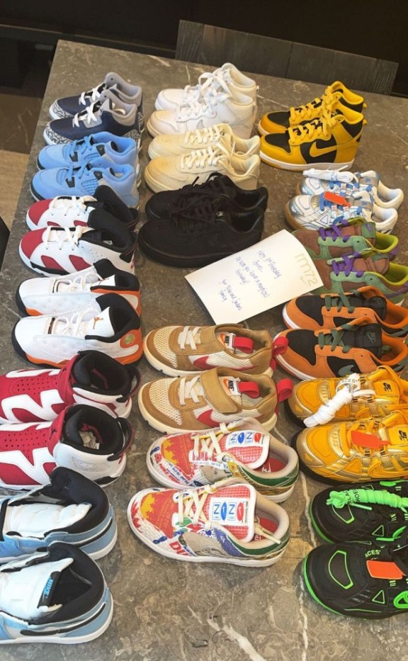 con gai Kylie Jenner dung hang hieu anh 2