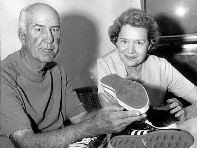 Su that ve giay Converse anh 2