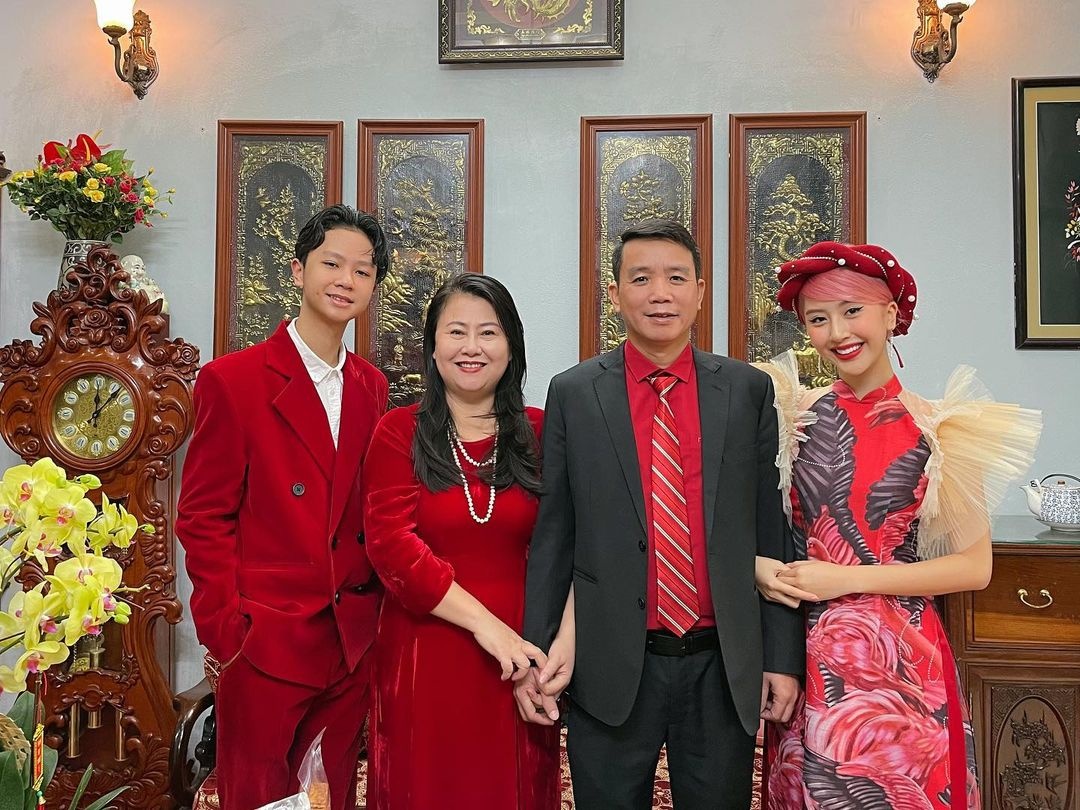 Tin do thoi trang mac ao dai anh 2