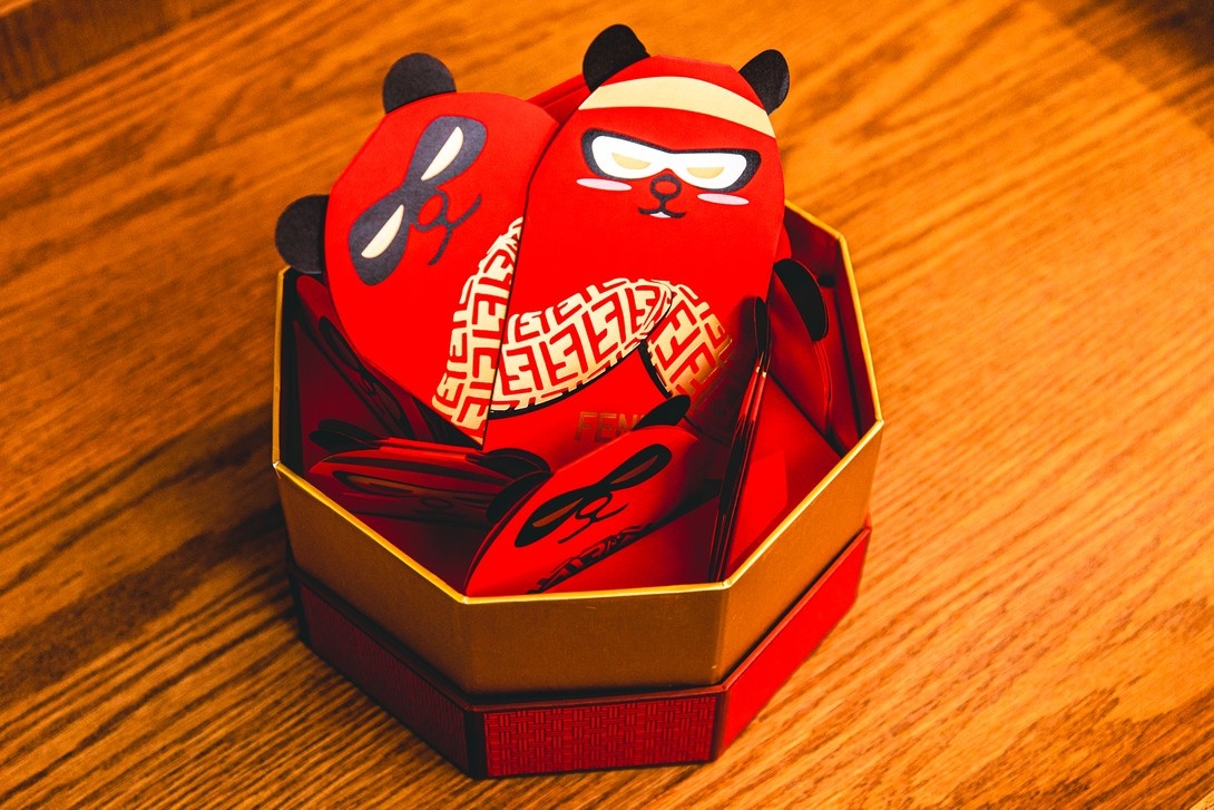 Dior san xuat bao li xi anh 8