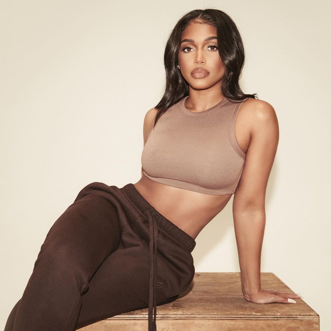 Con gai pho tong thong lam nguoi mau anh 7