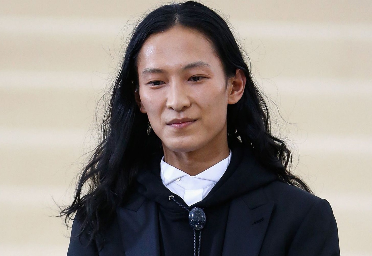 Alexander Wang xin loi nhung nan nhan bi xam hai tinh duc hinh anh