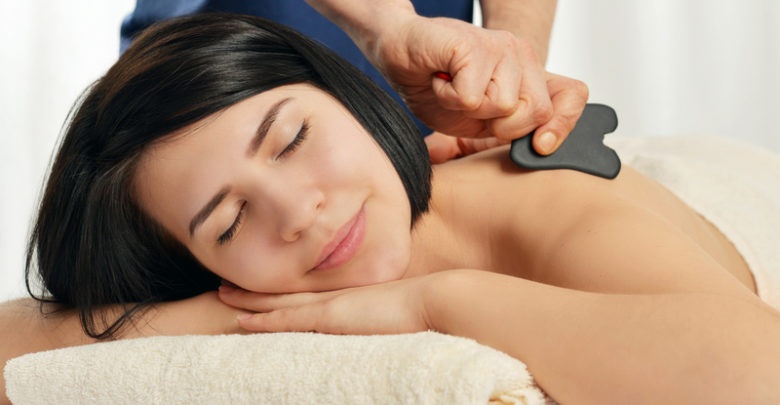 phương pháp trị liệu Gua sha ảnh 2 phuong phap tri lieu Gua sha anh 2
