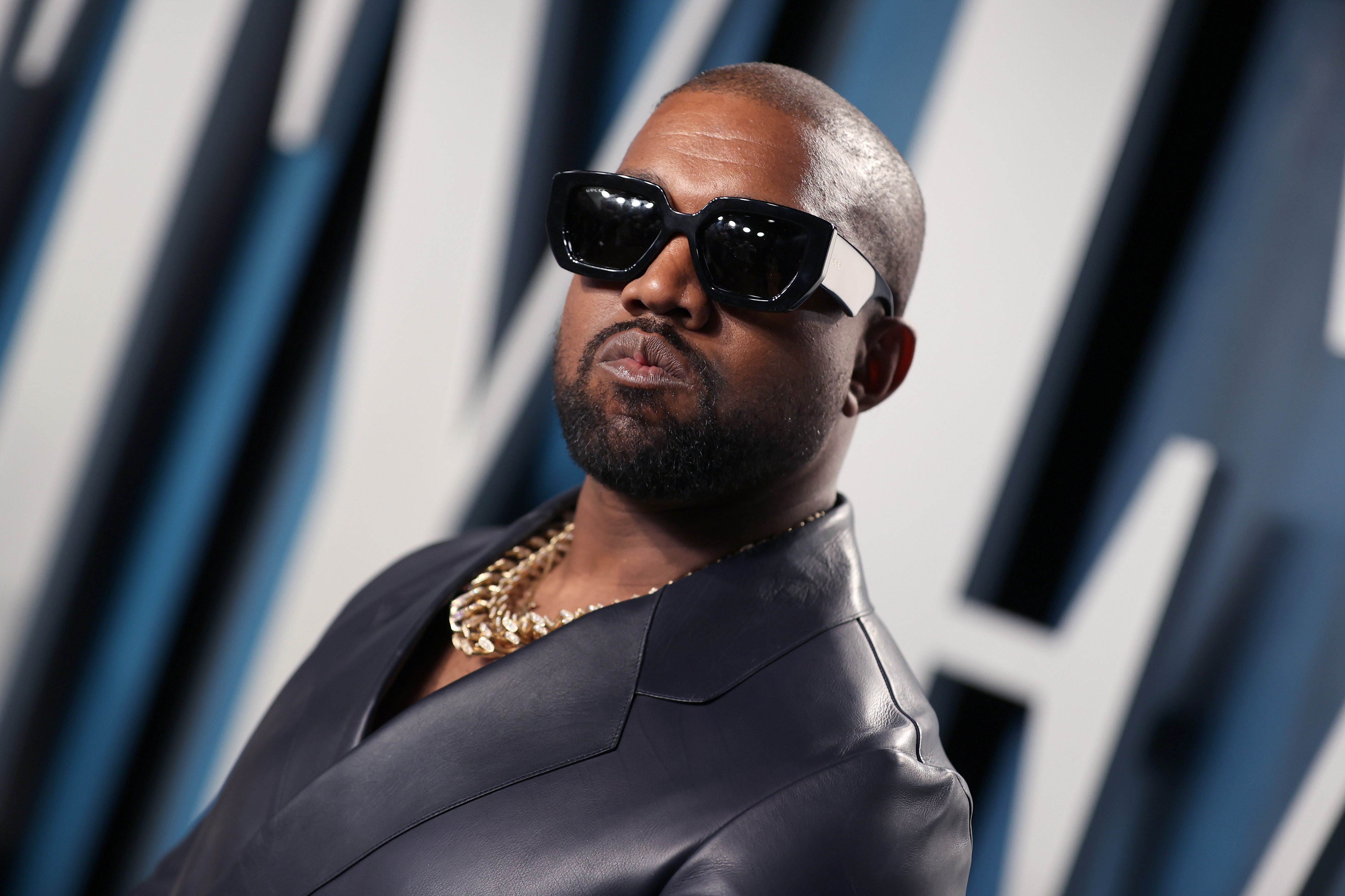 Kanye West hợp tác với Gap  ảnh 1 Kanye West hop tac voi Gap anh 1
